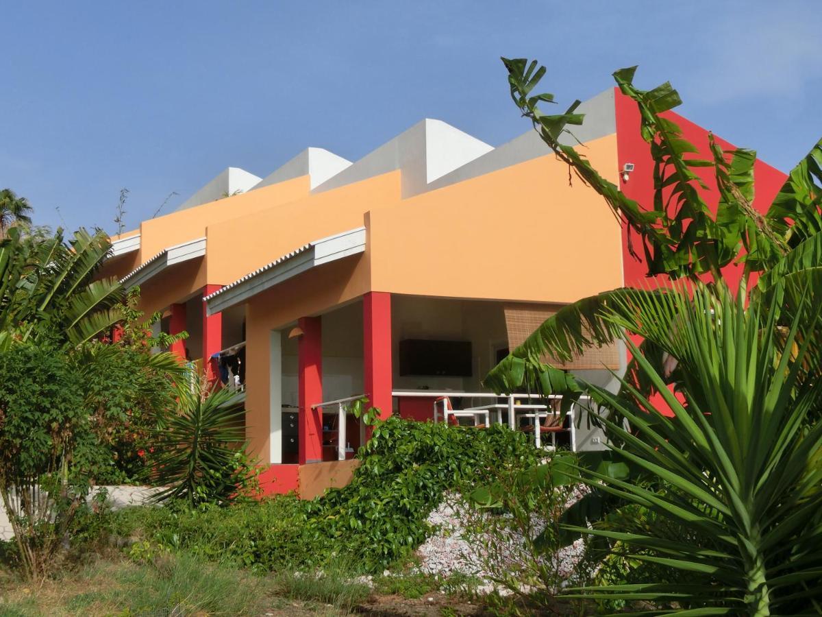 Don Genaro Apartments Barber Exteriér fotografie